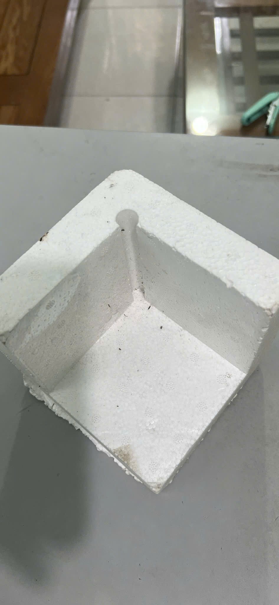Góc xốp EPS định hình đóng hàng